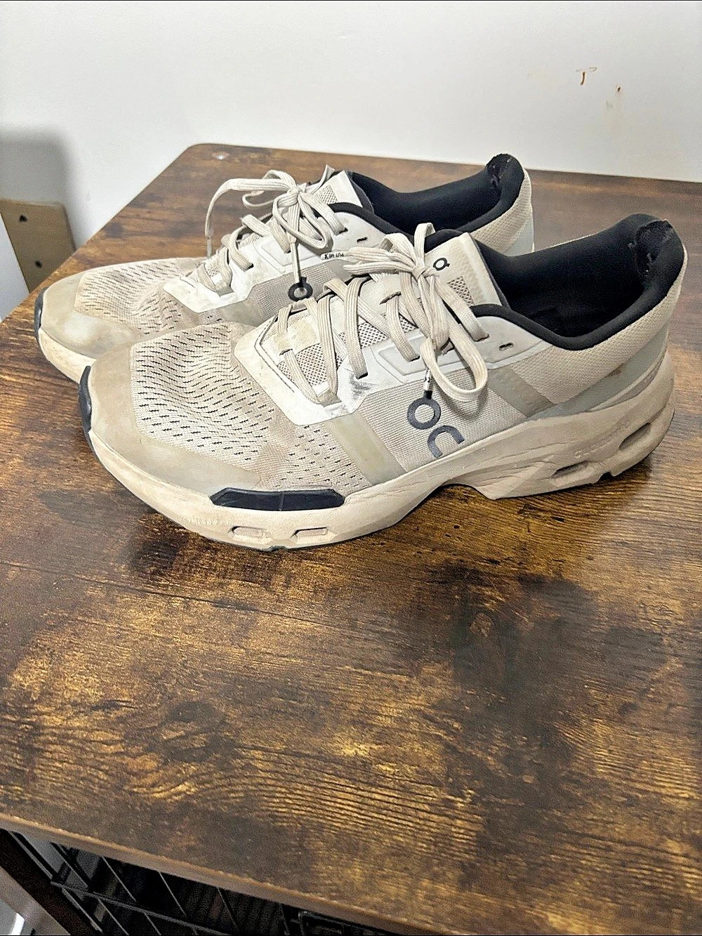 On Cloud X 4 Athletic Sneakers US 10.5 Gray